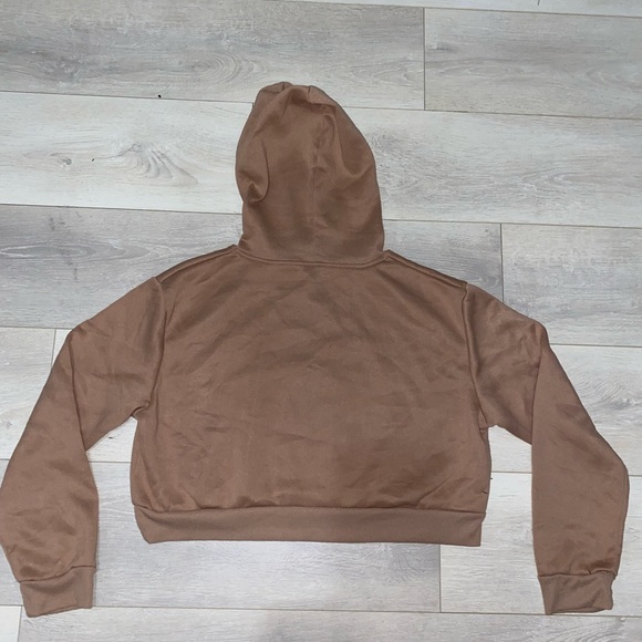 Cute fast food crop top - Picture 2 of 2